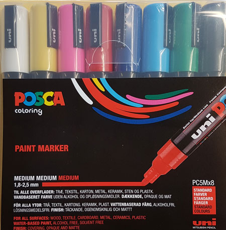 Se Uni Posca Tuscher/Tusser PC5M 8 STK Paint Marker Ass. Farver 1,8 - 2,5 mm - 401622 hos Vivi´s Butik
