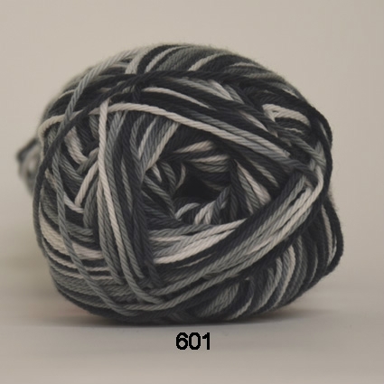 Cotton nr. 8/4 - Bomuldsgarn til hækling -  fv 601 Flerfarvet