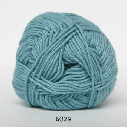 Cotton nr. 8/4 - Bomuldsgarn til hækling - fv 6029 Lys Jade Grøn