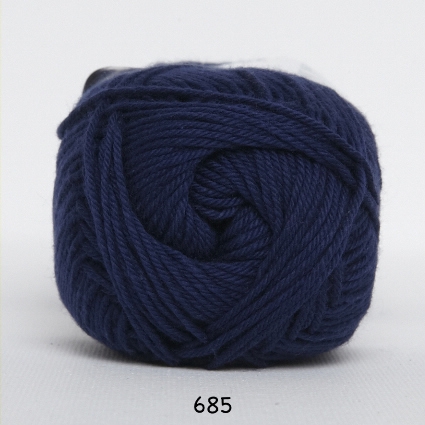 Billede af Cotton nr. 8/4 - Bomuldsgarn til hækling - fv 685 Mørk Blå