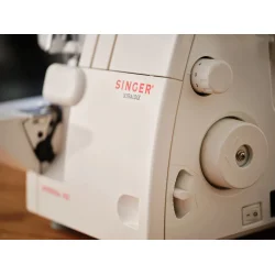 SINGER14SH654 Overlock Symaskine