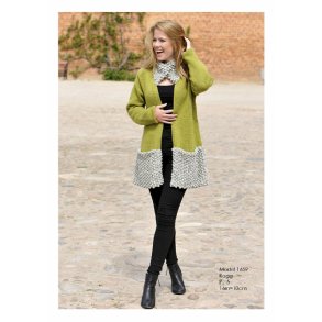 Jakke der er strikket i Ragg garn strikkeopskrift nr 1659