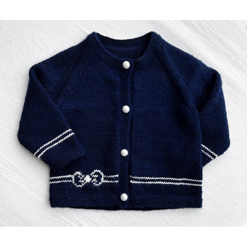 Strikkekit Model 2751 Svale Cardigan Hjertegarn Str.(3mdr.-6r)