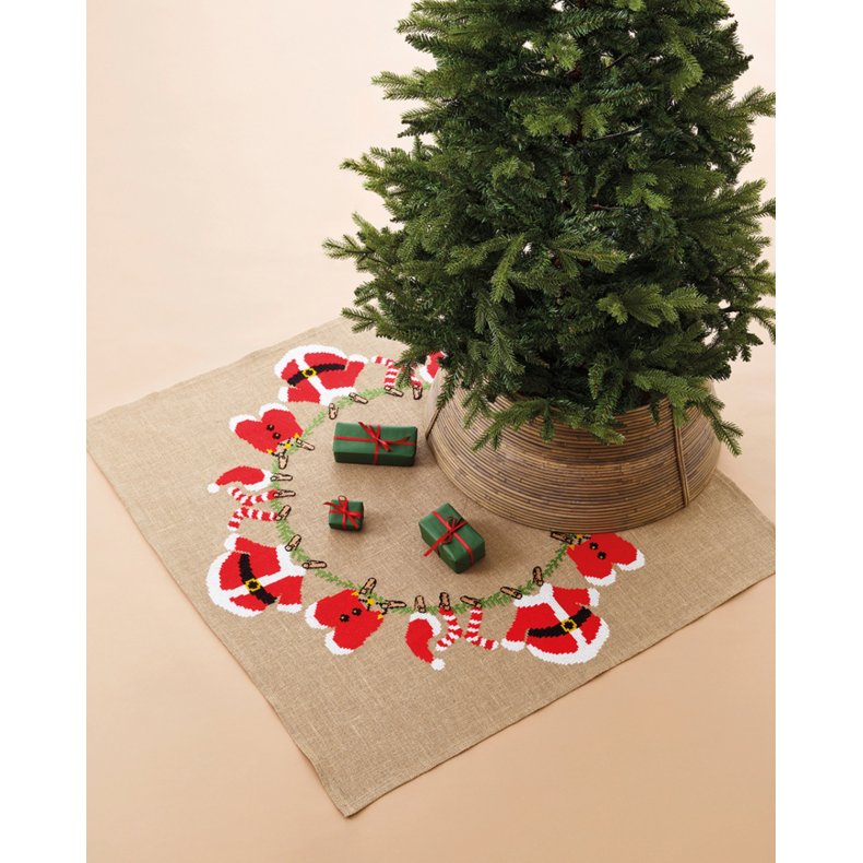 Julgransmatta - Torklinan Broderikit 118 x 118 cm 45-6232