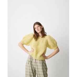 Bella stickmnster Raglan blus med korta puffrmar 893264