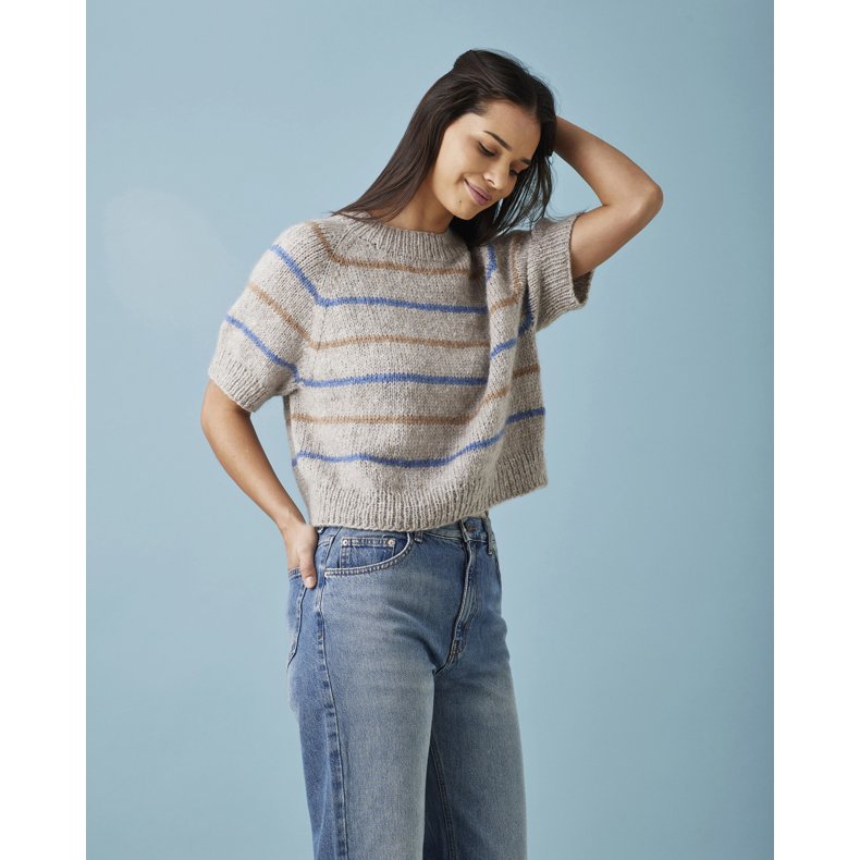 Alice T-shirt med r�nder � stickkit storlek S�XXL fr�n Permin - 8962141